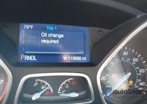 2014 Ford Focus Se z USA, uszkodzony, nr VIN 1FADP3F29EL309212